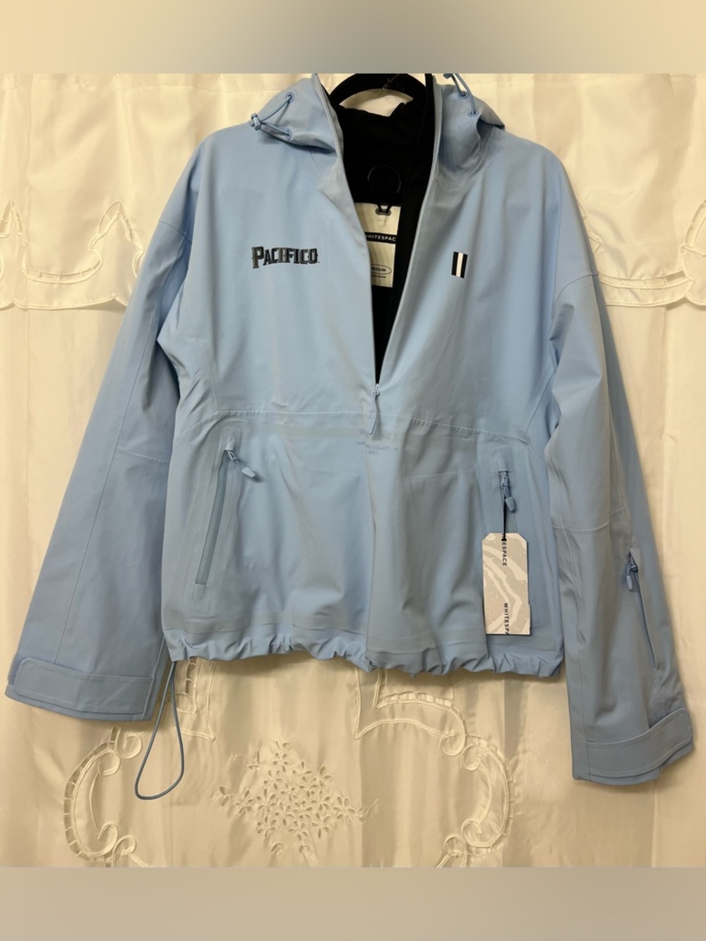 NWT White Space Performance Anorak Jacket Medium Sky Blue Pacifico Embroidered